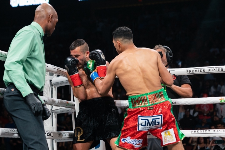 Photos: Benavidez KOs Lemieux, Gómez Dominates Cota - Boxing News